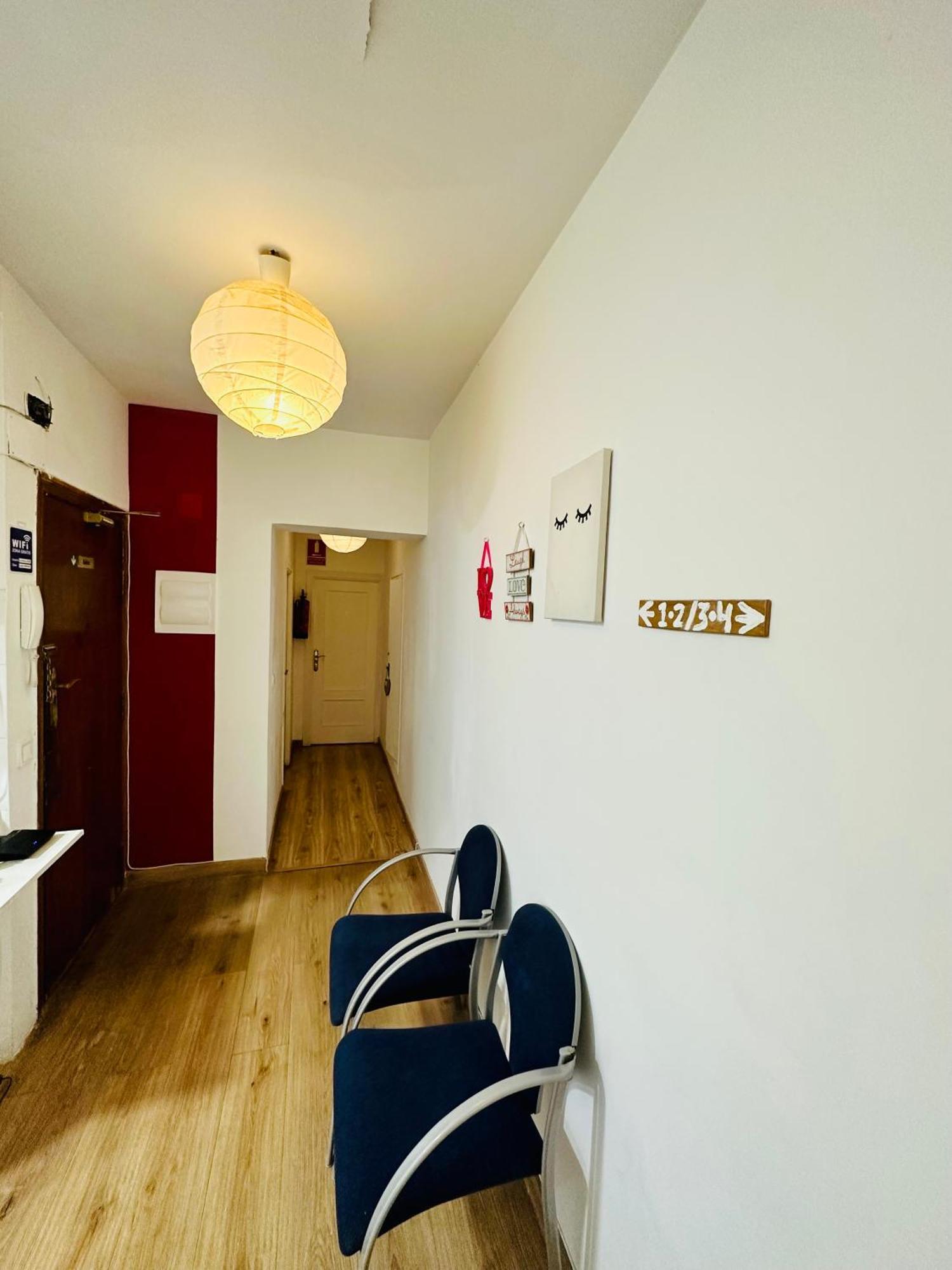 Punta Me Rooms In Madrid Downtown Exterior photo